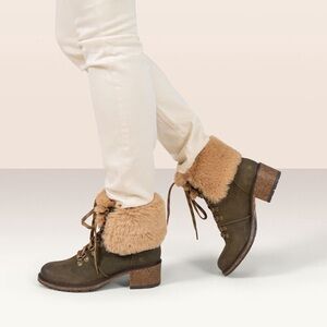 Aetrex Brown and Tan Fur-Lined Ankle Boots